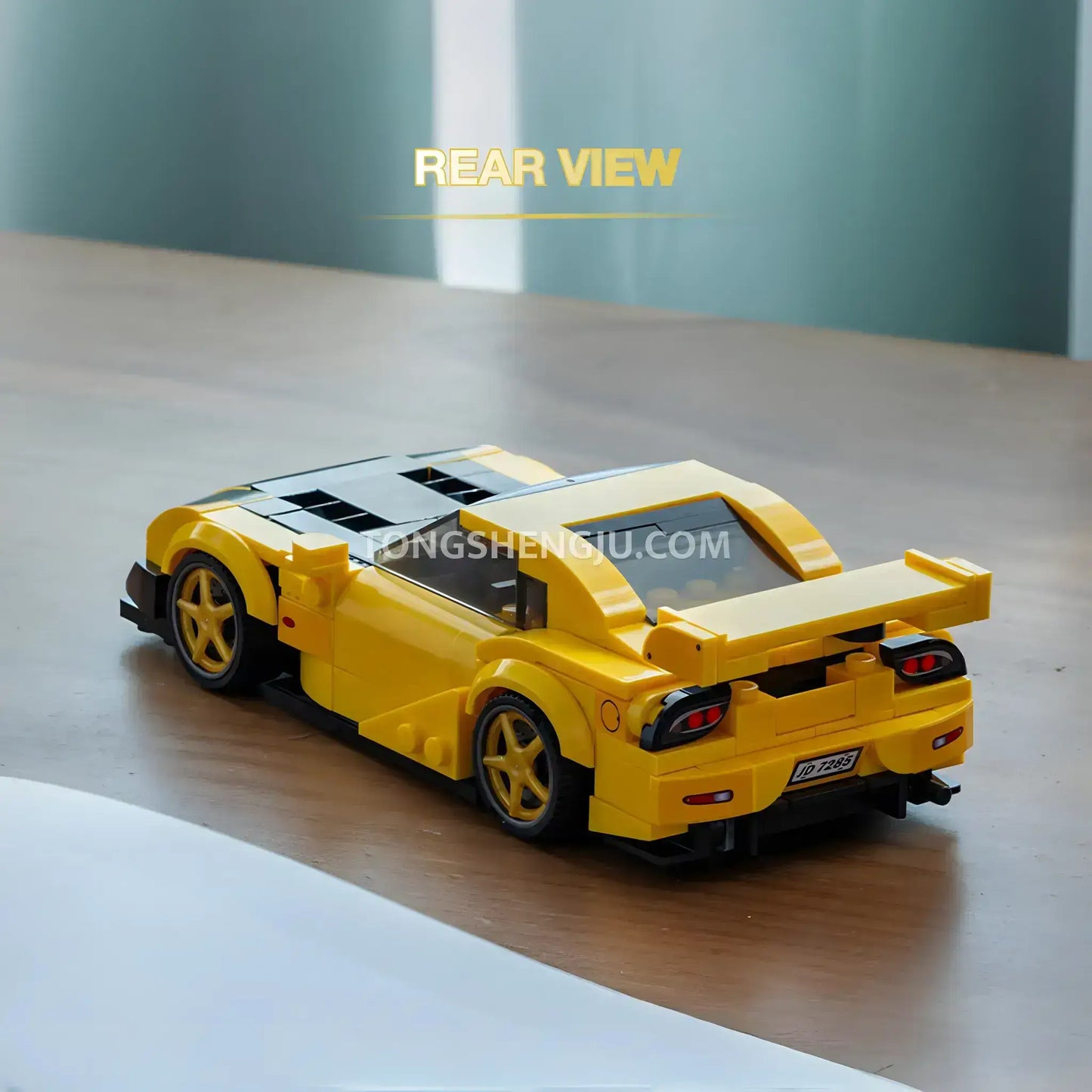 rear view of xiaojiaodu jd085 mazda rx7 sports car building blocks set model car