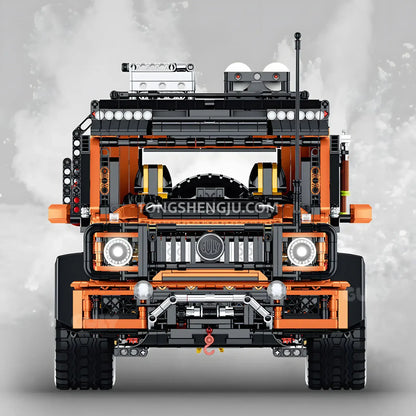 front view of guly 10642 mercedes amg g63 technic car building blocks set model car