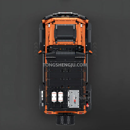 top view of guly 10642 mercedes amg g63 technic car building blocks set model car