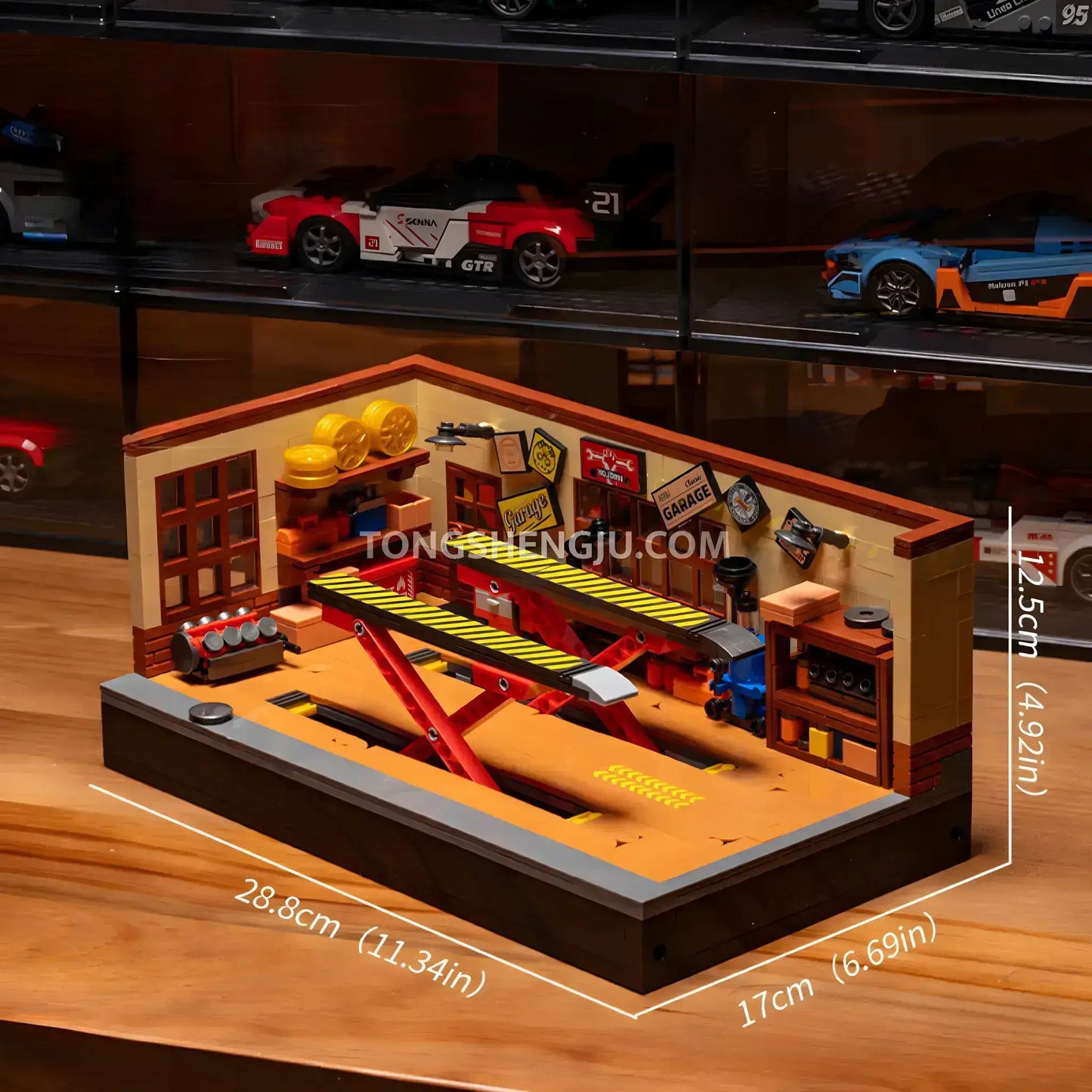 product size of xiaojiaodu jd098 8-stud wide car vintage garage  building blocks set model car