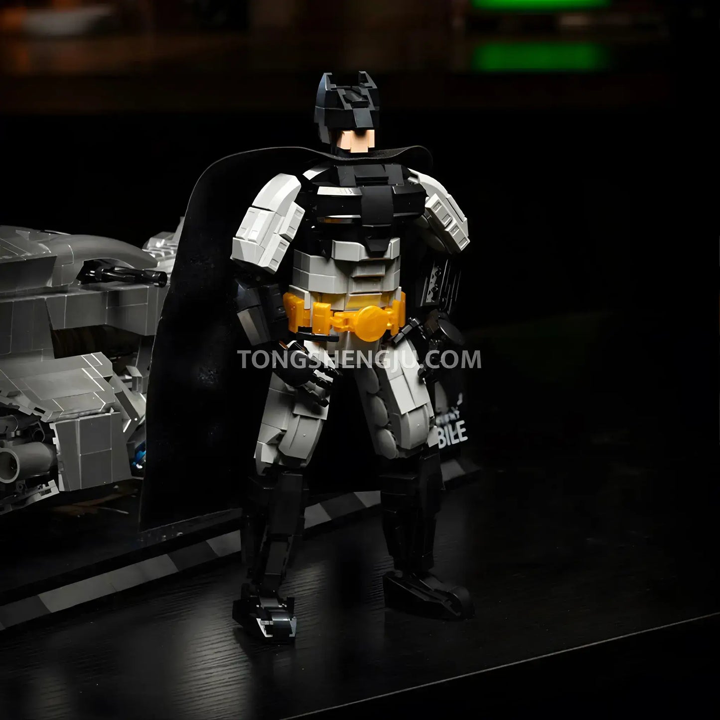 Tongshengju Batmobile Motorcyle Building Blocks Set For Adults & Kids Gift (2412PCS)
